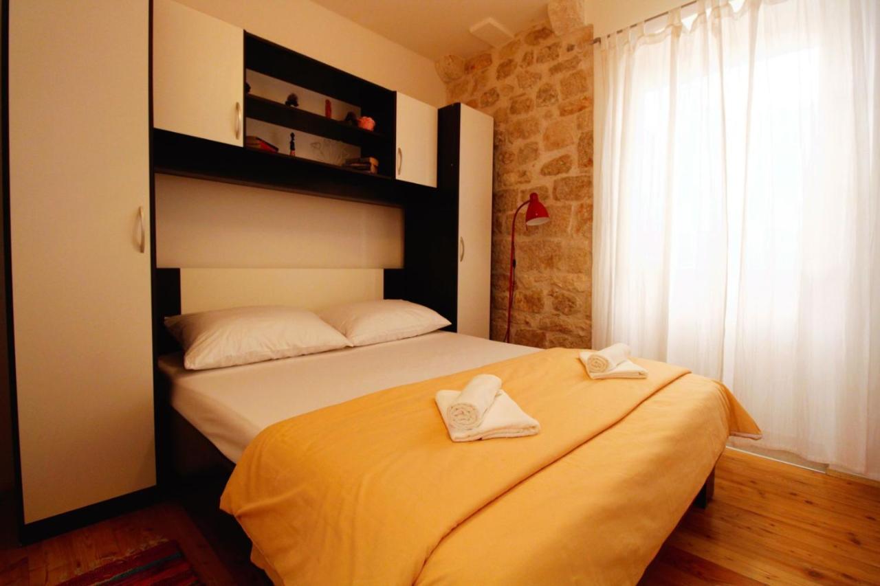 Korzo Rooms & Apartments Vis Kültér fotó