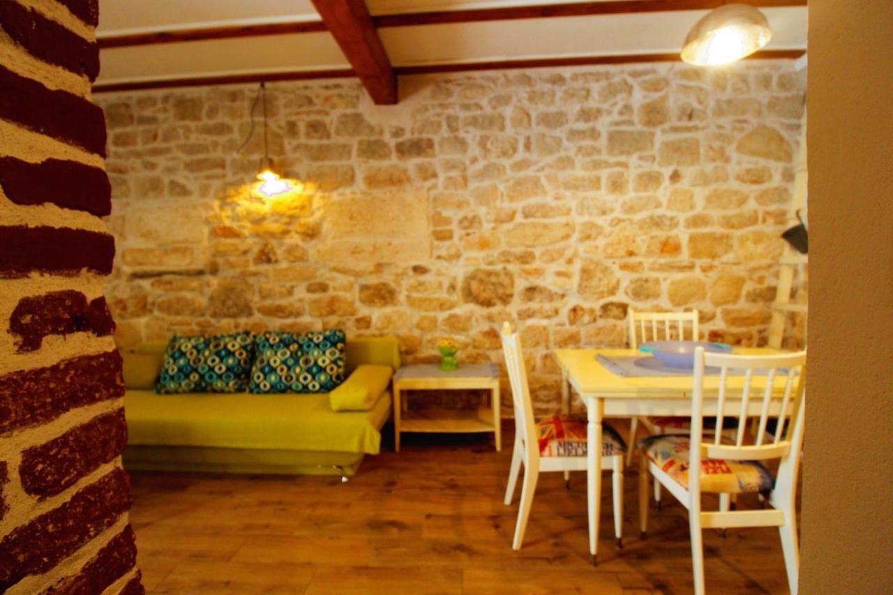 Korzo Rooms & Apartments Vis Kültér fotó